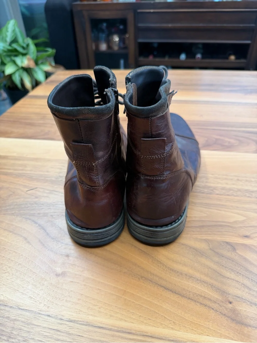 Men's Brown Leather Lace-Up Boots